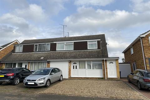 65 Grasscroft, Northampton, NN2 8QL