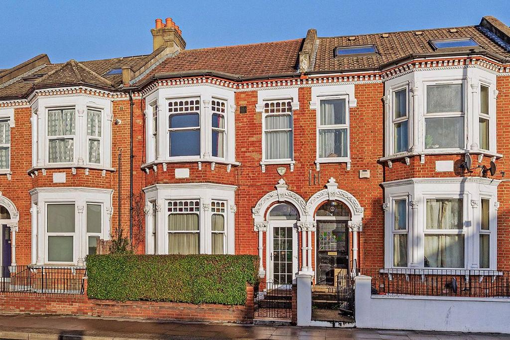 Tooting Bec Road, Tooting, London 5 bed house £1,200,000