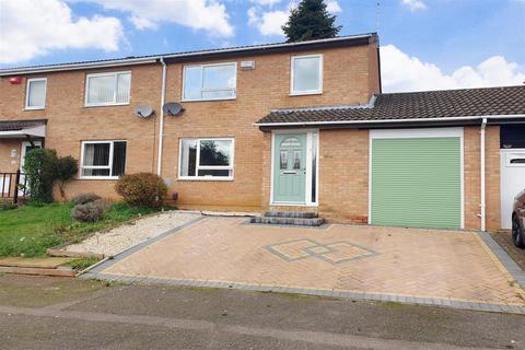 8 Ecton Park Road, Northampton, NN3 5EB