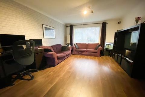14 Mapperley Drive, Northampton, NN3 9UF