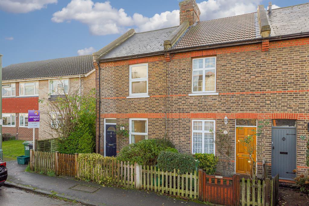 (Rightmove)  (2 of 16).jpg