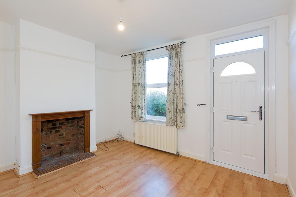 (Rightmove)  (3 of 16).jpg
