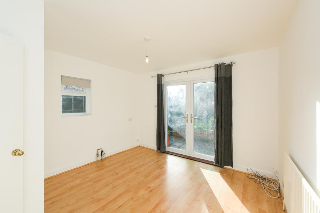 (Rightmove)  (11 of 16).jpg