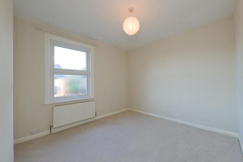 36 Albert Road, Epsom, KT17 4EH