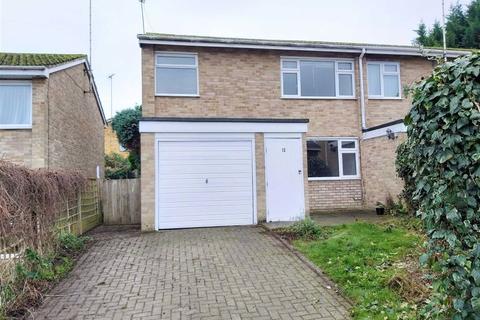 12 Framlingham Drive, Caversham, Reading, RG4 6RE