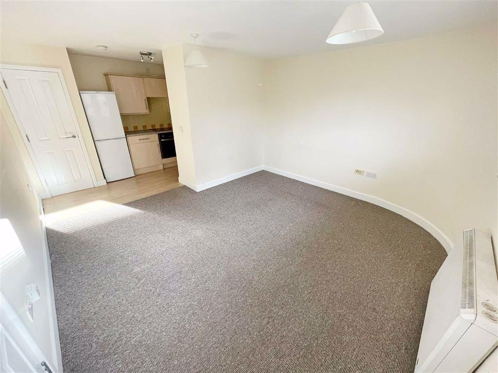 Central Road, West Didsbury, Manchester, M20 2 bed flat £825 pcm (£