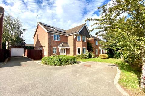 49 Wake Way, Grange Park, Northampton, NN4 5BG