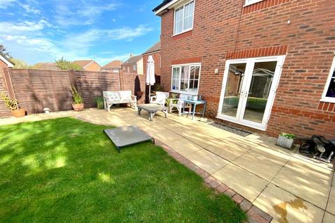 49 Wake Way, Grange Park, Northampton, NN4 5BG