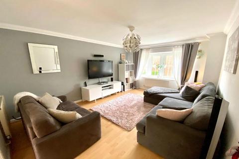 9 The Spinney, Grange Park, Northampton, NN4 5BT