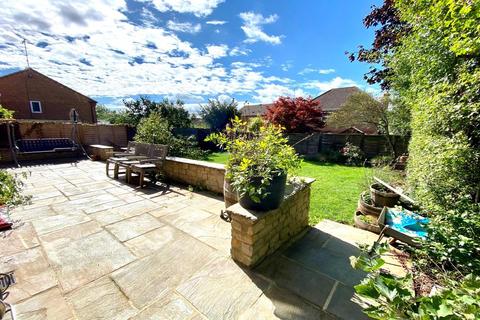 15 High Greeve, Wootton, Northampton, NN4 6BA