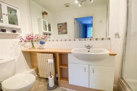 79 Baines Way, Grange Park, Northampton, NN4 5DP