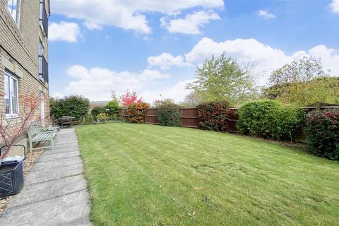 79 Baines Way, Grange Park, Northampton, NN4 5DP