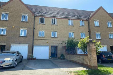 6 Brook View, Grange Park, Northampton, NN4 5DR
