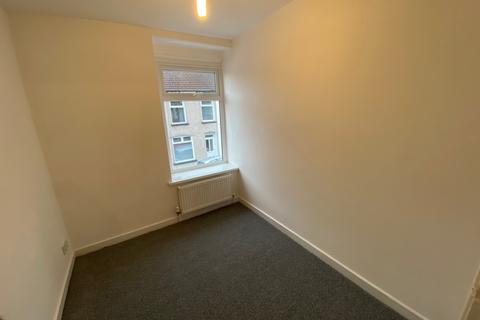 17 High Street, Tonypandy, CF40 2BJ