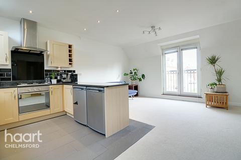 18 Baden Powell Close, Great Baddow, Chelmsford, CM2 7GA