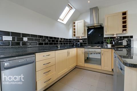 18 Baden Powell Close, Great Baddow, Chelmsford, CM2 7GA