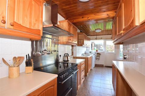 54 Allington Drive, Rochester, ME2 3SZ
