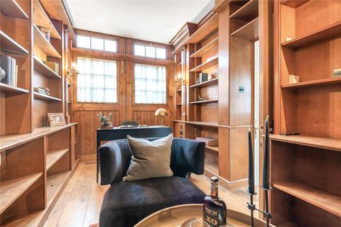 40 Radnor Mews, London, W2 2SA