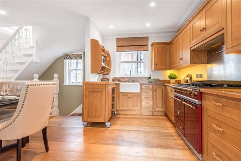 40 Radnor Mews, London, W2 2SA