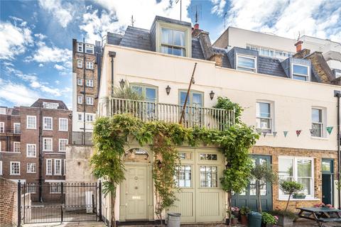 40 Radnor Mews, London, W2 2SA