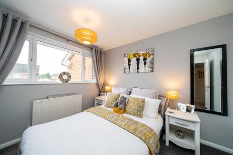 1 Arundel Close, Hemel Hempstead, HP2 4QR