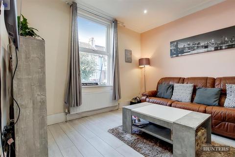 6 Morley Road, Romford, RM6 6XB