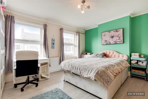 6 Morley Road, Romford, RM6 6XB