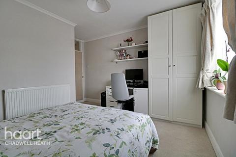 270 Billet Road, Romford, RM6 5QR