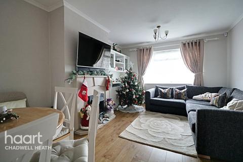270 Billet Road, Romford, RM6 5QR