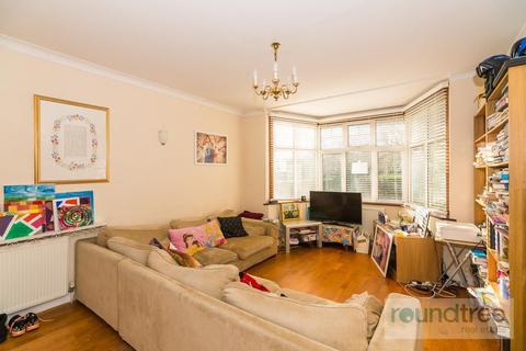 29 Shirehall Lane, London, NW4 2PT