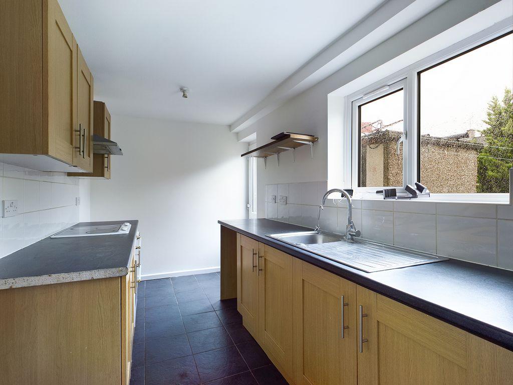 Monmouth Drive, Eyres Monsell, Leicester, LE2 9RN 3 bed townhouse £