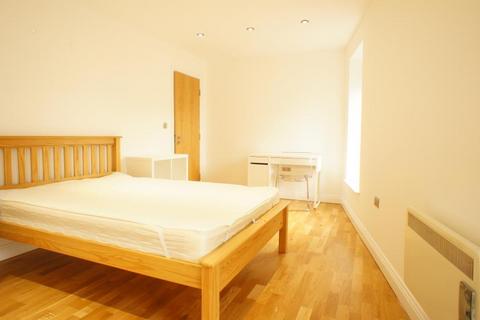 3 bedroom duplex to rent, EM Falconars House,  Newcastle Upon Tyne