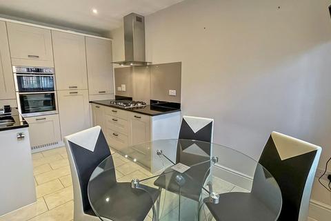 12 Kiln Way, Halling, Rochester, ME2 1FP