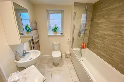 Flat 1, 30 Malago Drive, Bristol, BS3 5DR