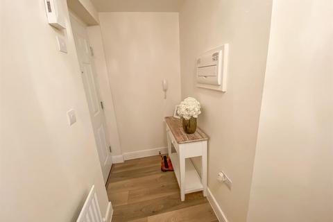 Flat 1, 30 Malago Drive, Bristol, BS3 5DR