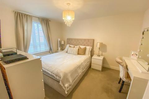 Flat 1, 30 Malago Drive, Bristol, BS3 5DR