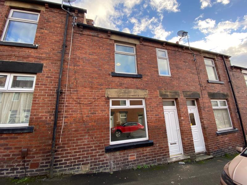 Dearne Street, Darton, S75 5HL 3 bed terraced house £550 pcm (£127 pw)