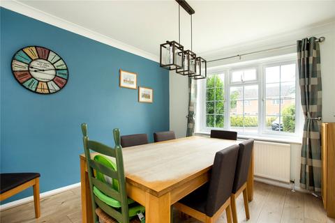 18 Lomond Close, Oakley, Basingstoke, RG23 7NA