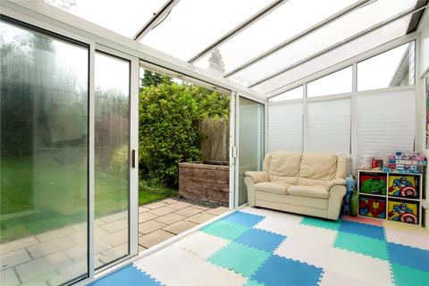 18 Lomond Close, Oakley, Basingstoke, RG23 7NA
