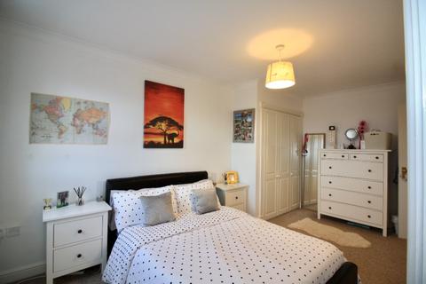 62 Bishopfields Drive, York, YO26 4WY