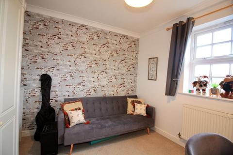 62 Bishopfields Drive, York, YO26 4WY