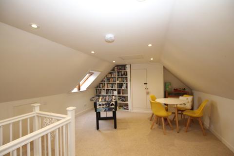 17 Fleet Street, Gatehouse Of Fleet, Castle Douglas, DG7 2JT