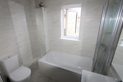 4 Parkmead Close, Croydon, CR0 7BL