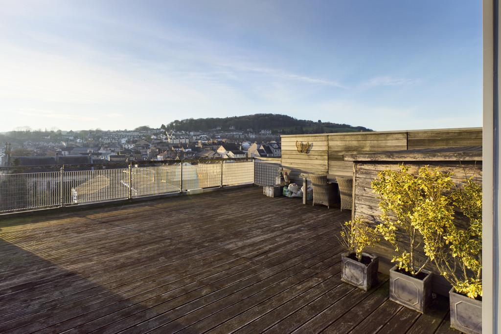 Terrace and panoramic views