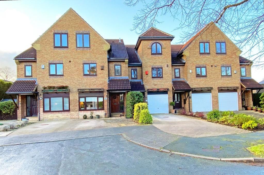 Firs Road, Harrogate 4 bed terraced house £470,000