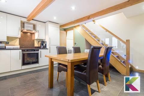 13 Strawberry Lane, Mossley, Ashton-under-lyne, OL5 0RJ