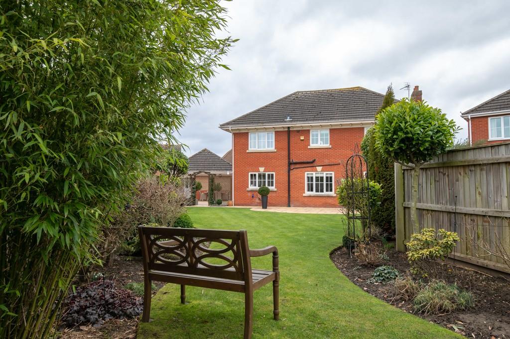 Lilburn Drive, Spalding 4 bed detached house £425,000