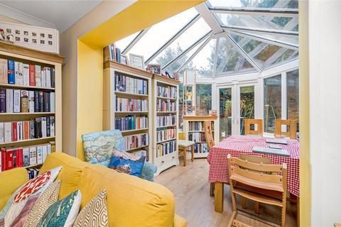 20 Lowden Close, Winchester, SO22 4EW