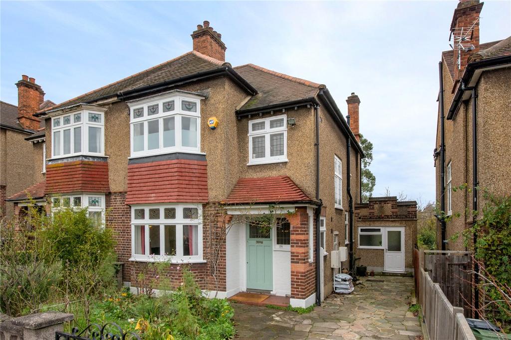 Roxburgh Road, West Norwood, London, SE27 3 bed semidetached house £