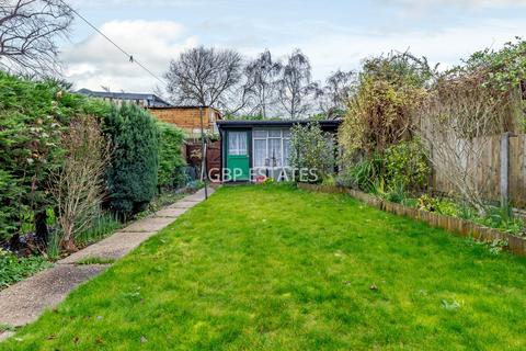 130 Collier Row Road, Romford, RM5 2BB